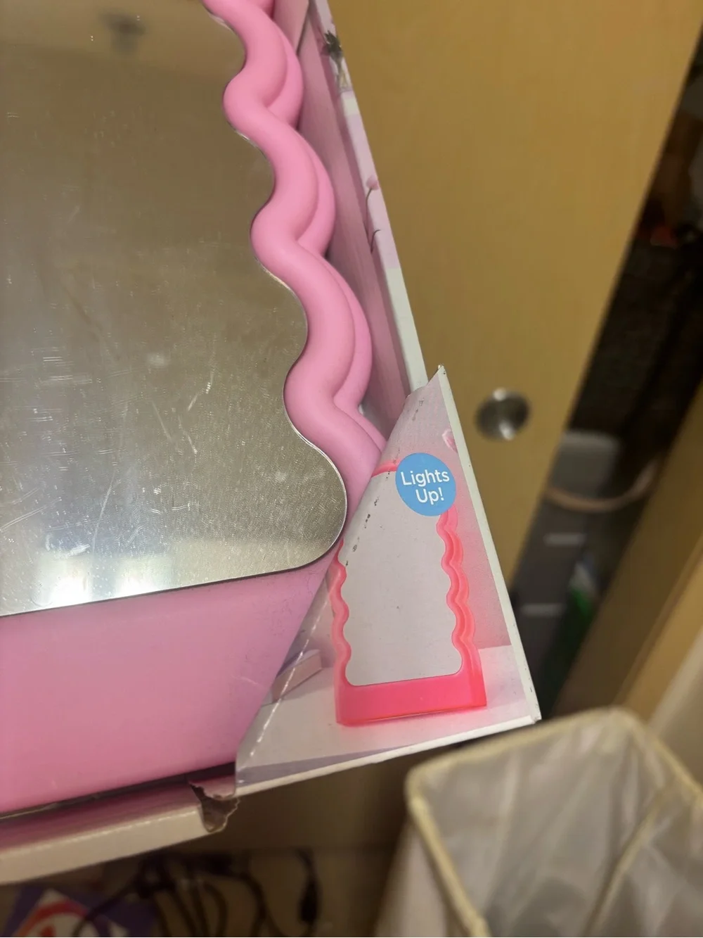 trueliving Pink LED Mirror